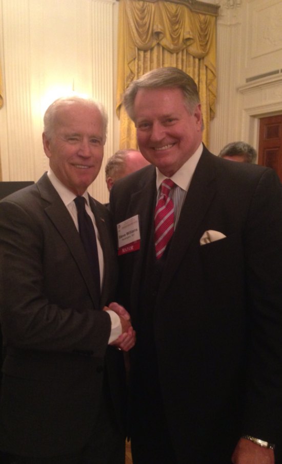 Williams shares vision for Huntington at U.S. Conference of Mayors Mayor Williams with Vice President Biden